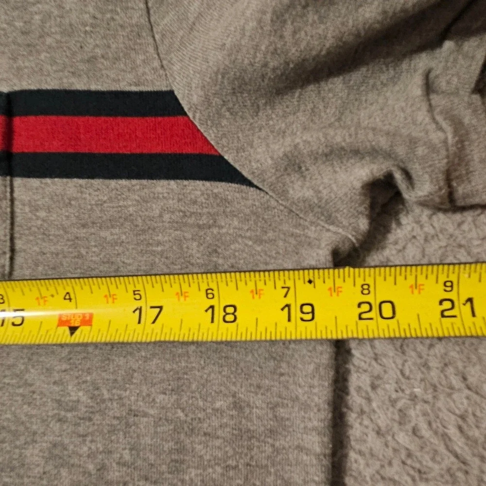 Gucci Mens Gray Web Stripe Pocket V-Neck T-Shirt Size 2XL XXL Made in Italy
